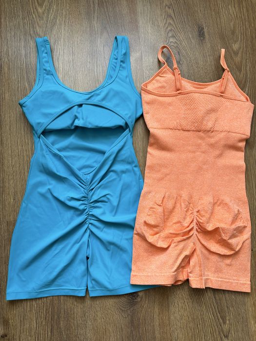 Спортивні комбінезони,лосіни,топи,шорти