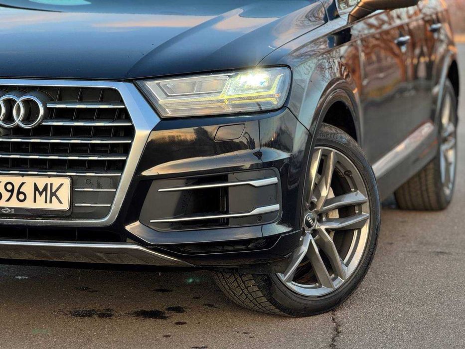 2018 Audi Q7 бенз