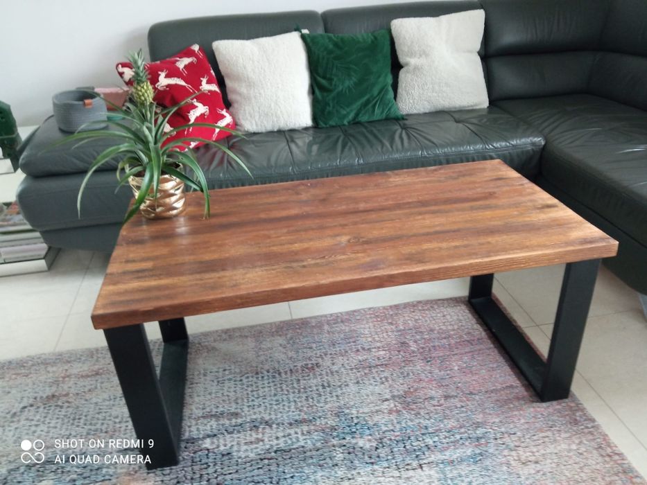 Ława drewniana w stylu industrialnym