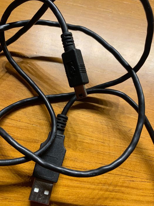 Various USB Cables64751293203971122