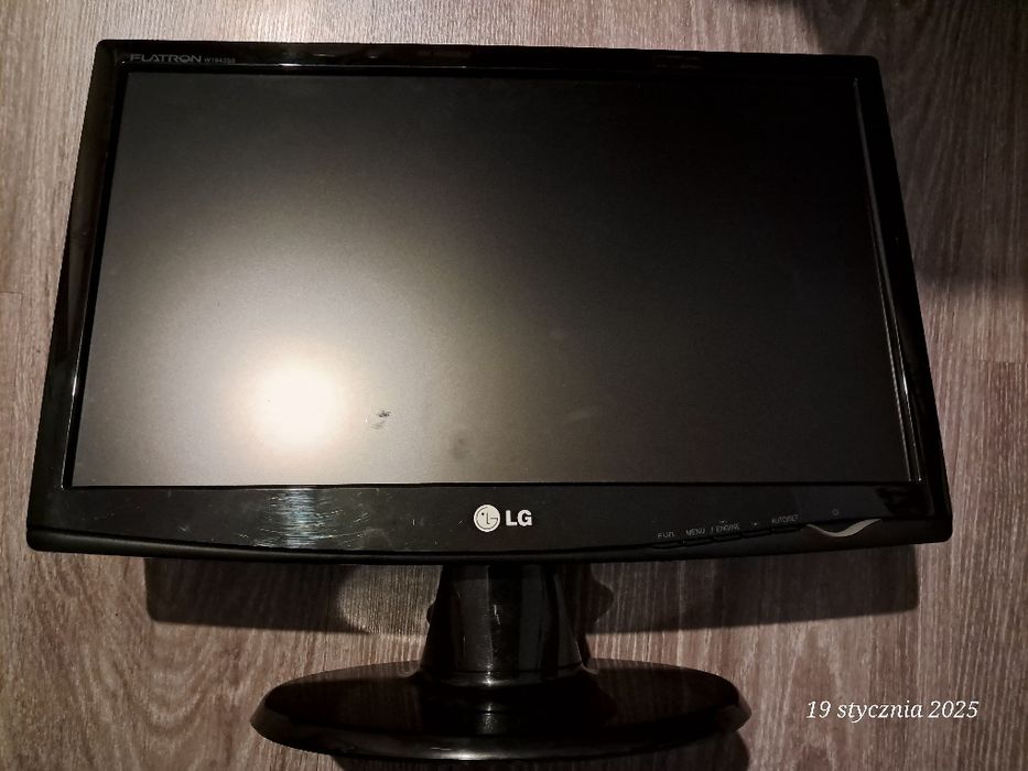 Monitor LG  sprawny