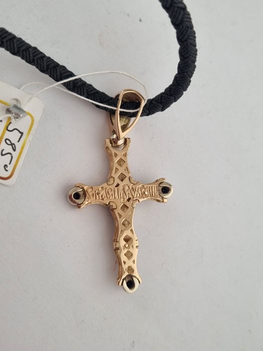 Золотой крестик колье шнур жгут