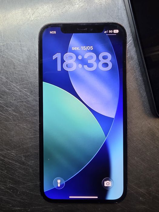 Iphone 12 pro e samsung galaxy a16