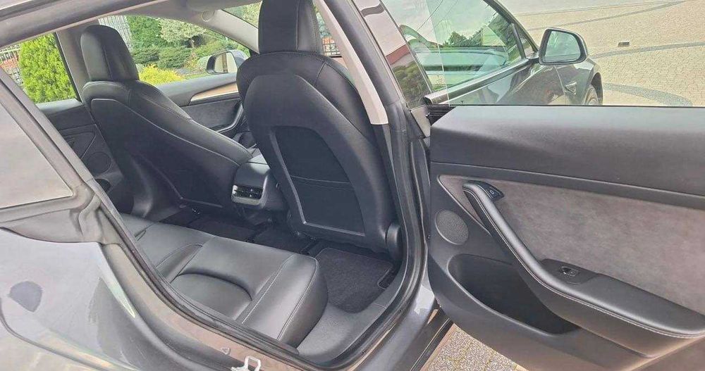 Tesla Model 3 Long Range AWD 2022