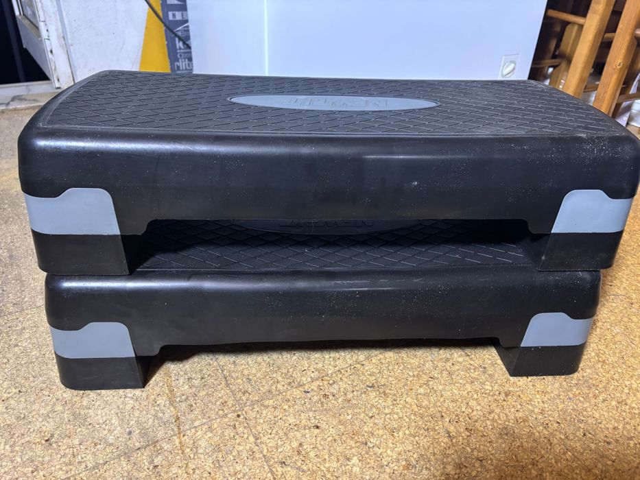 Step para exercícios em casa