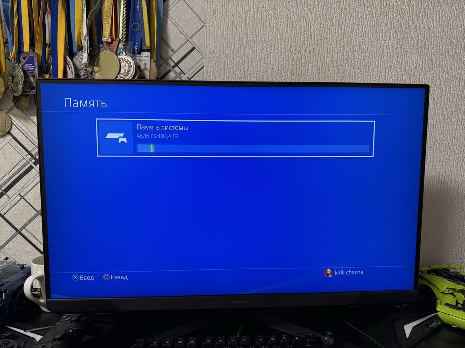 Продам Sony PlayStation 4 Fat 1TB (PS4, пс4, slim, pro)  + 4 игры