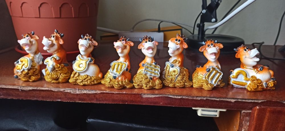 Фігурки Бик знаки зодіаку 8 шт.