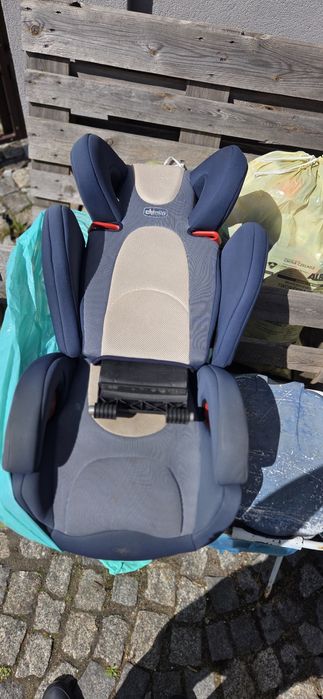 Fotelik chicco 18-36