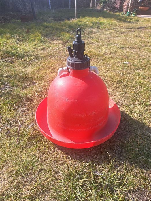 Poidło dzwonowe dla drobiu Plasson