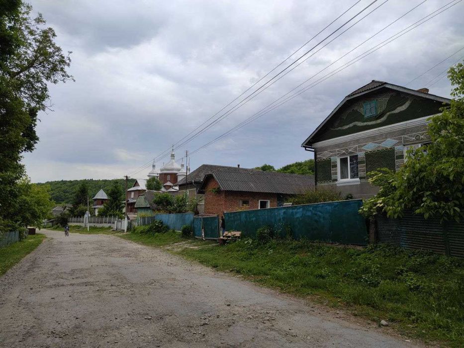 Продається цегляний будинок, у Галицькому районі, село Нові Скоморохи.