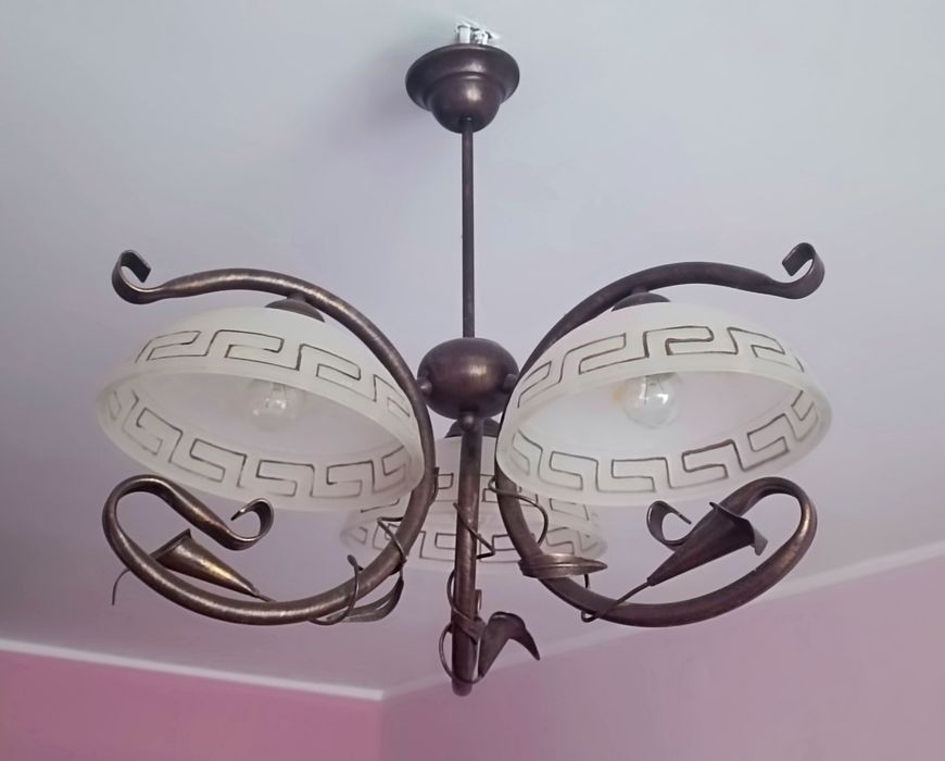 Żyrandol salonowy + kinkiet ścienny 1 szt + 2 klosze w zapasie
