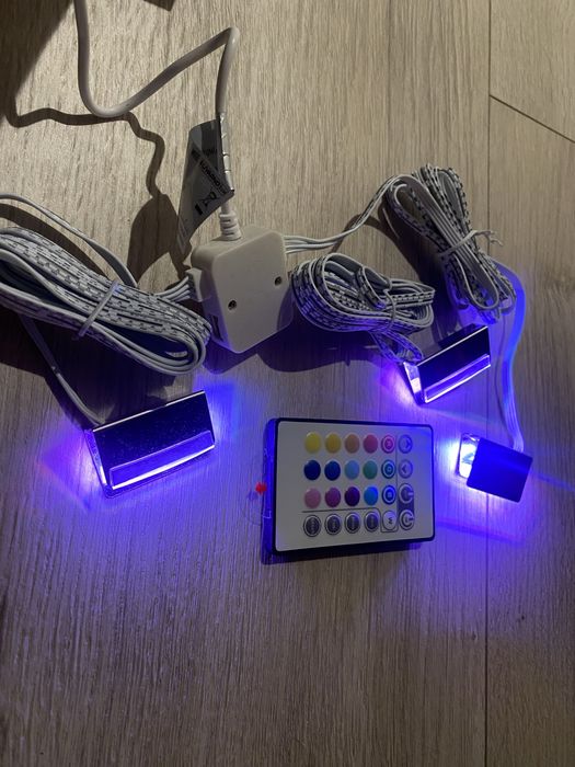 Oświetlenie LED RGB do witryny szklanej