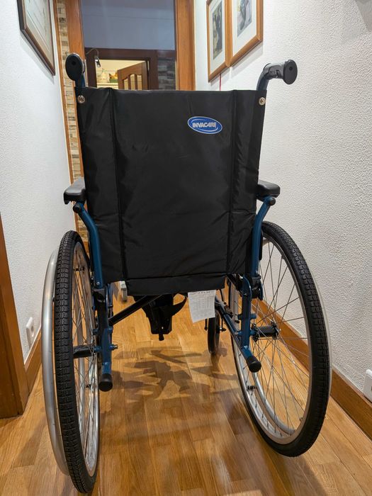 Cadeira de rodas Invacare Action R NOVA