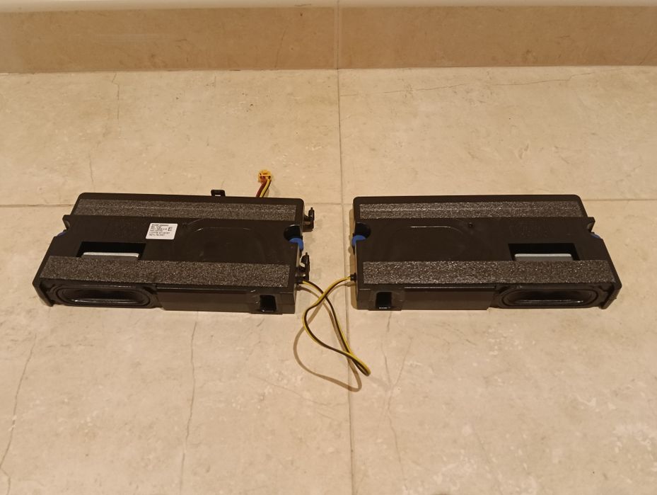 Peças para TV Samsung UE50AU7175U