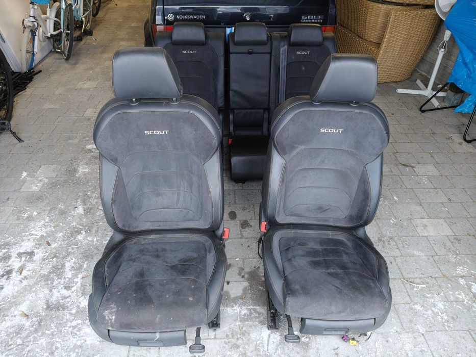 Skoda Kodiaq scout fotele 5 osob alkantara pół skora