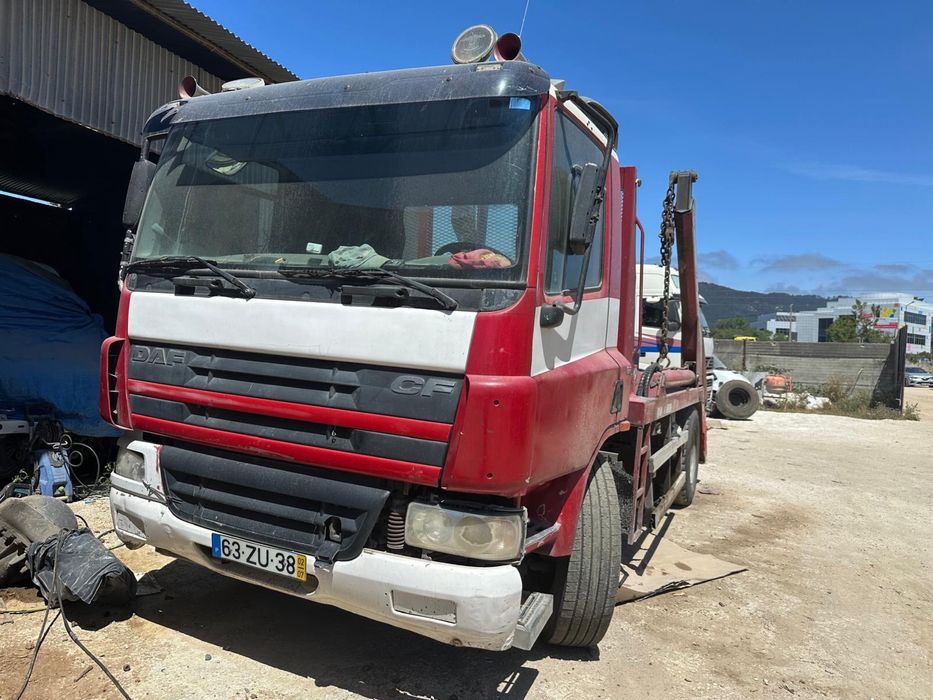 CAMIÃO DAF- CF 75 310