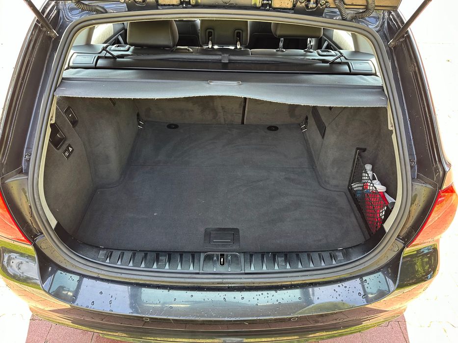 BMW 320 de 2011 com 250.000km