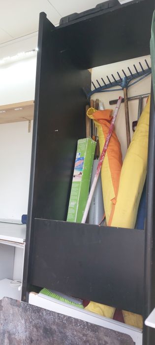 Kontener na działkę, budowe