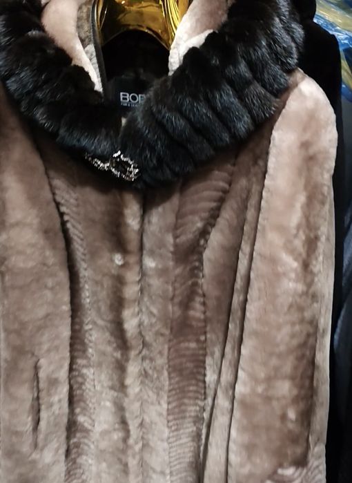 Шуба нова, мутон, цигейка, капюшон, норка, 52-54,