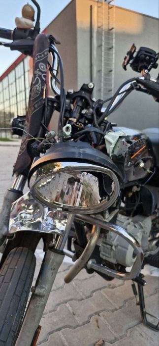 Bajaj Boxer Bm100