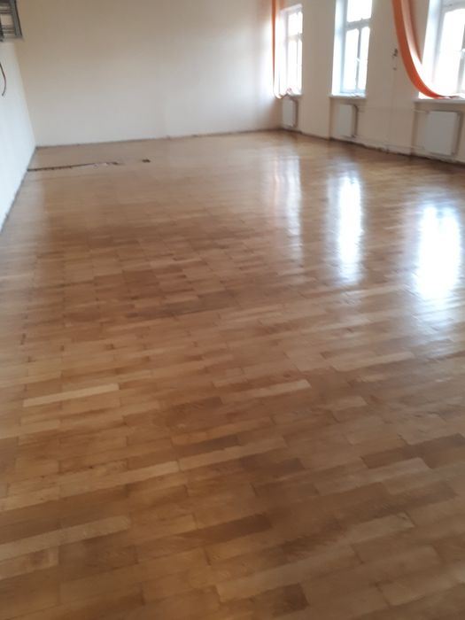 Cyklinowanie renowacja schodów
