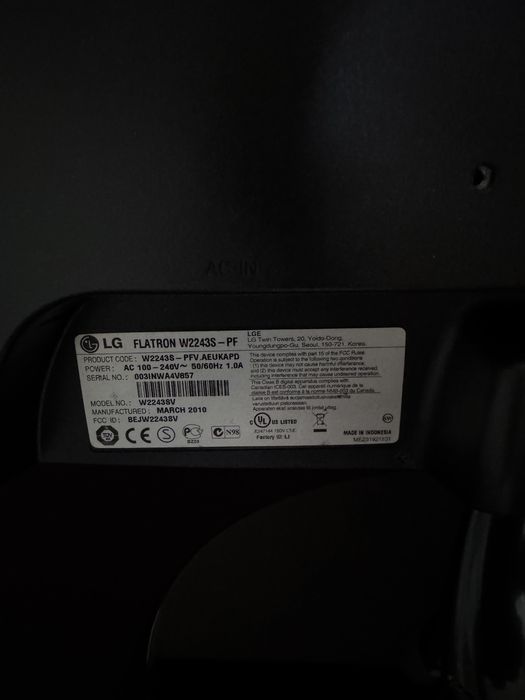 Монітор LG Flatron W2243S-PF