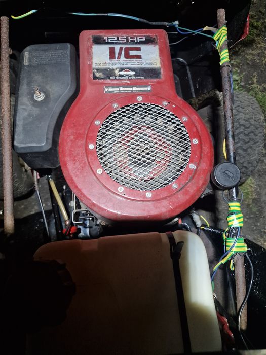 Kosiarka traktorek MTD 12.5KM