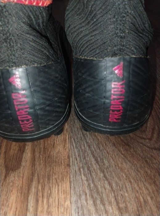 Бутсы Adidas Predator
