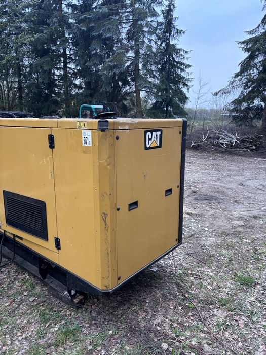 Generator CAT DE110E2