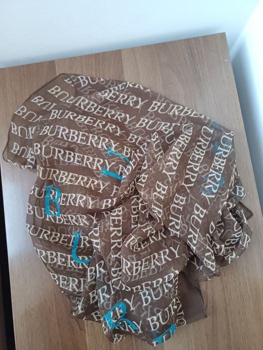 Тончайший шарф BURBERRY полиэстер 160×54 см