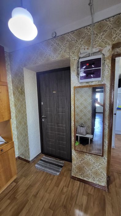 Продам 3х кімн кв Лукʼяненка.
