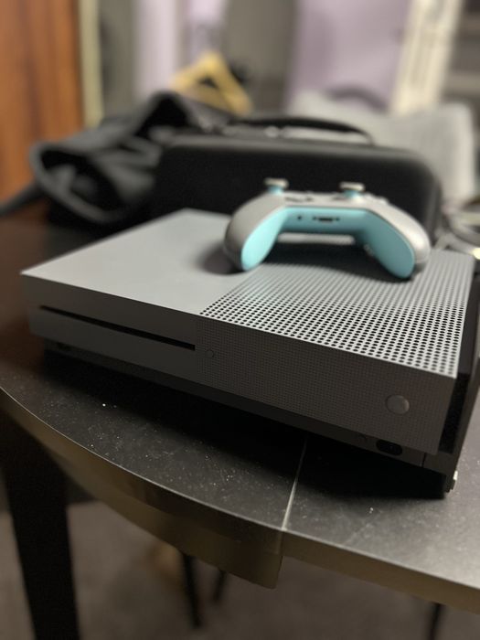 Microsoft Xbox One S Storm Grey limitowana + pad