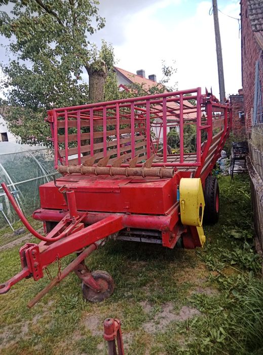 Sprzedam przyczepę samozbierająca
