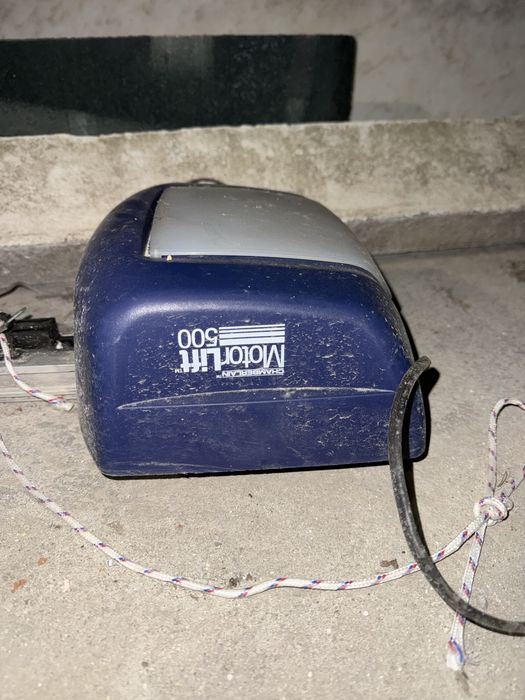 Motor de portão garagem