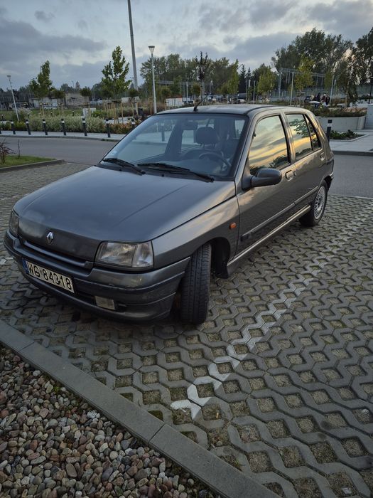Renault Clio 1.8 Baccara
