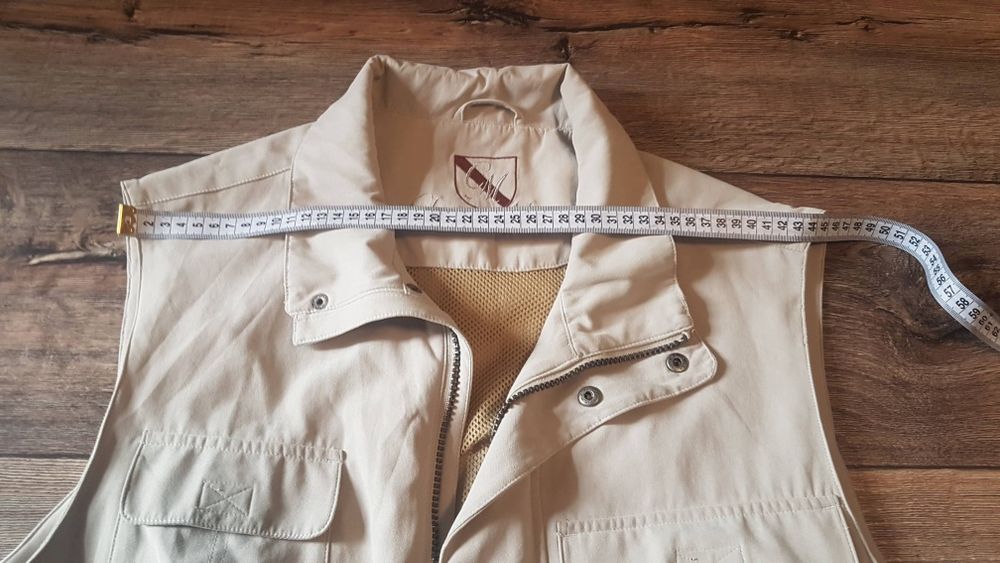 Жилетка, размер XL. Б/ у