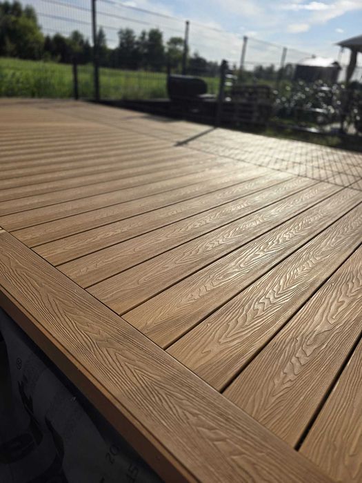 Deski Tarasowe i Elewacyjne | Polski producent | KVH BSH | Tarcica