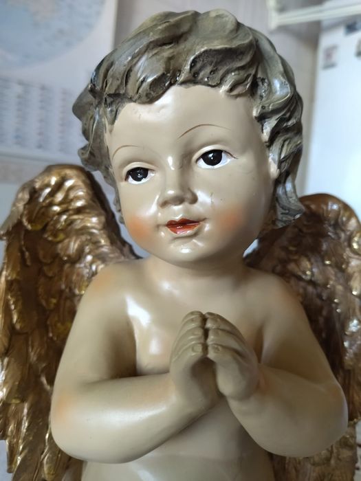 Anjo em polifriba altura 25cms
