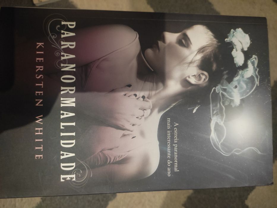 Livros variados novos