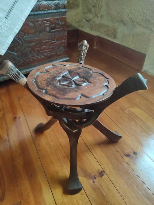 Mesa madeira _ feita manualmente