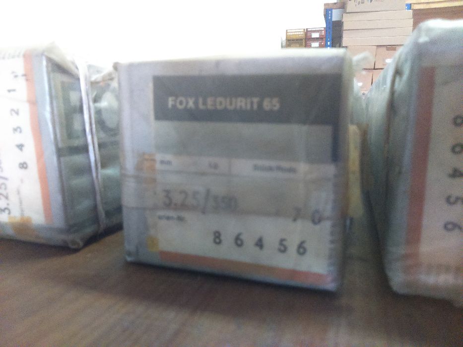 210 Eléctrodos 3,25mm 35cm Fox Ledurit 65 Novos