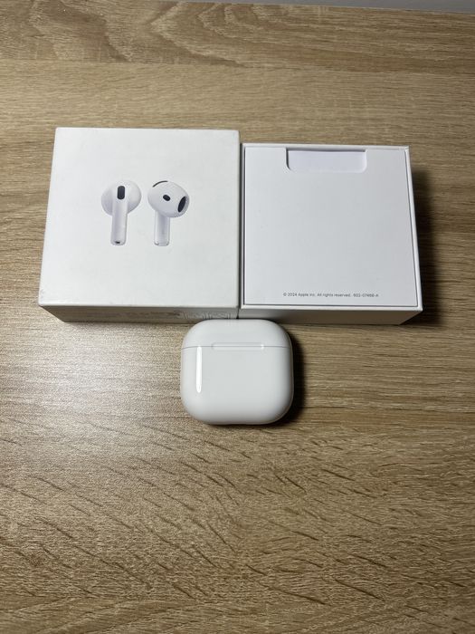 Airpods 4 usados uma vez