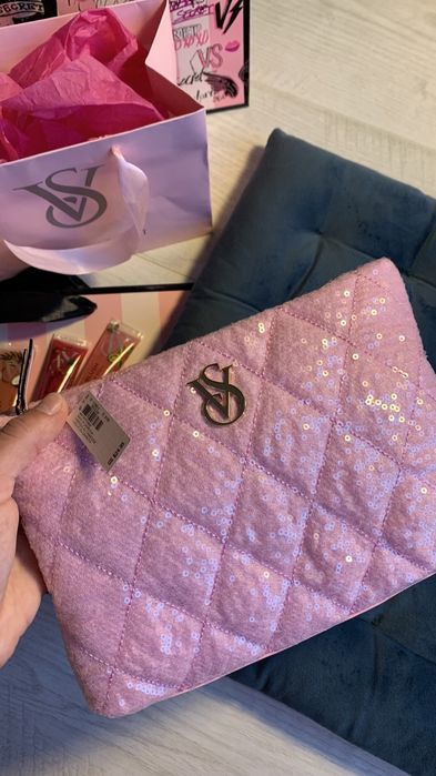 Косметичка Вікторія сікрет