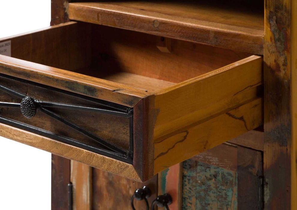 Stolik nocny szafka drewniany lakierowane drewno z odzysku BGM24.pl