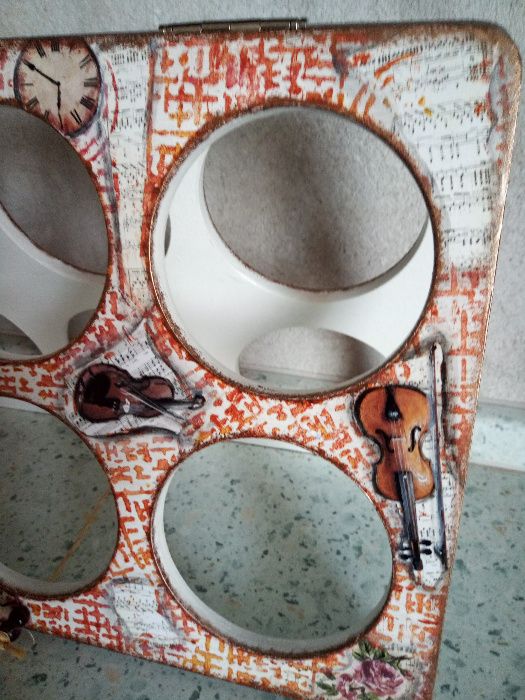 Stojak drewniany decoupage, ręcznie robiony, na wino