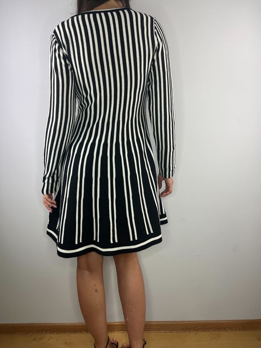 Czarna biała sukienka dzianinowa sukienka w paski Bonprix rozmiar 36 S