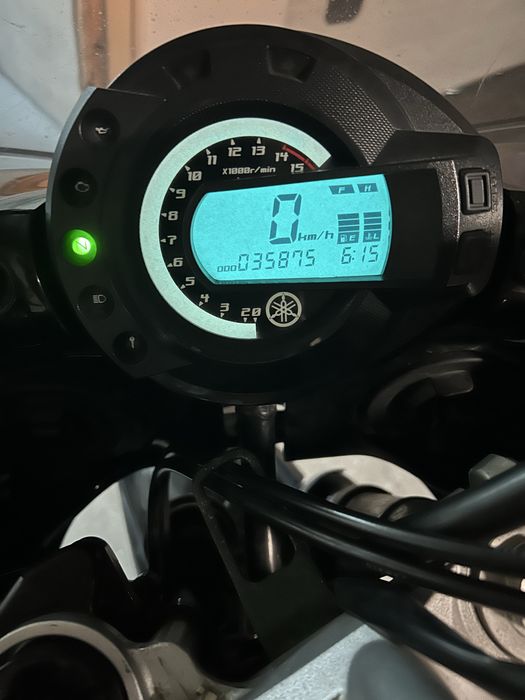 Yamaha Fazer em excelente estado, garagem
