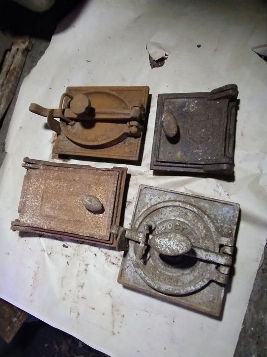 Продам дверцята б.у.