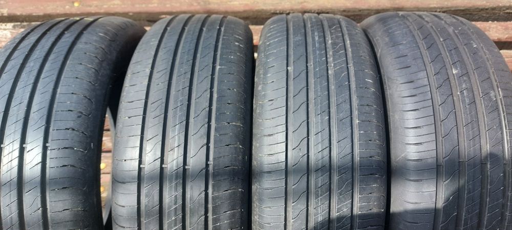 Продам шины 215/55/R17 98W GOODYEAR EfficientGrip Performance 2