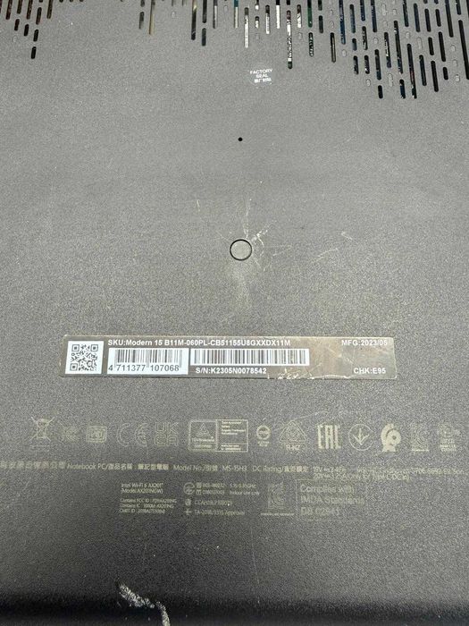 Laptop MSI MODERN 15 8/512GB I5-1155G7 WIN11 + ładowarka bdb stan!